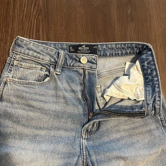 Hollister Mom Jeans - Picture 5 of 6
